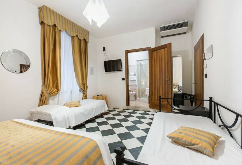 Habitació Quàdruple Estàndard, Agli Artisti