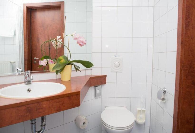 غرفة كومفورت فردية, Amedia Frankfurt Russelsheim Trademark Collection By Wyndham