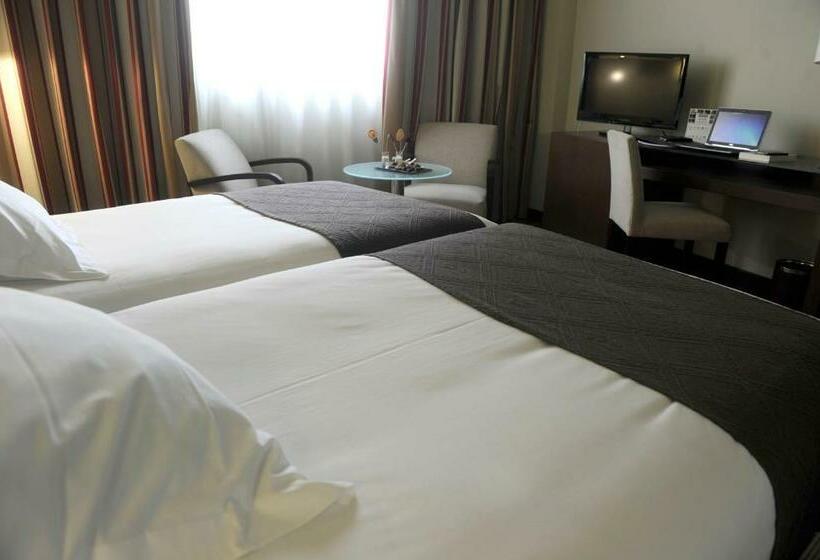 اتاق استاندارد, Attica21 Coruna