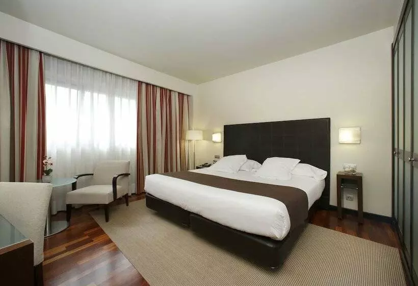 اتاق استاندارد, Attica21 Coruna