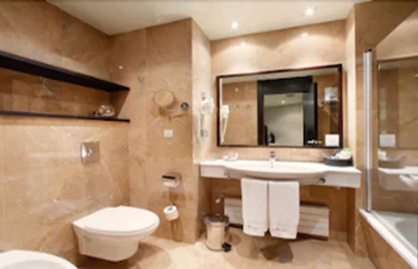 سوییت, Attica21 Coruna