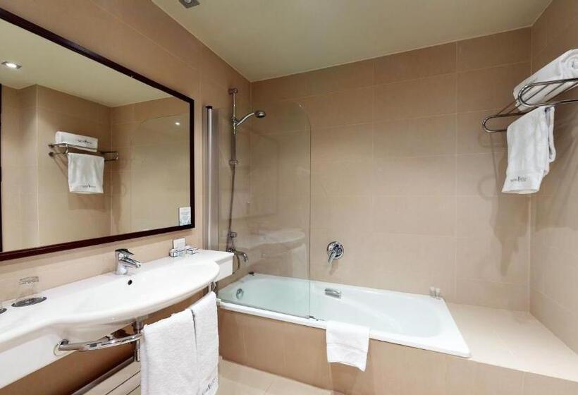 اتاق راحتی, Attica21 Coruna