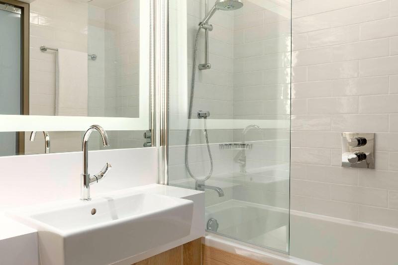 اتاق راحتی, Attica21 Coruna