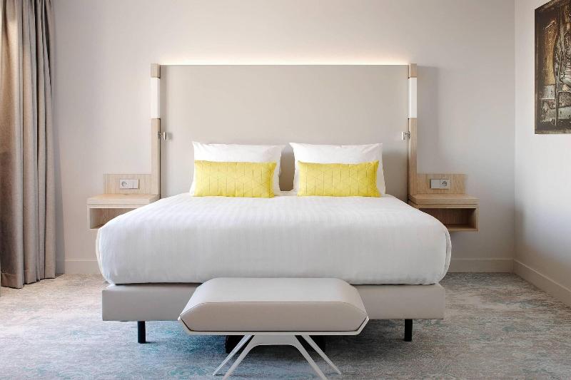 اتاق راحتی, Attica21 Coruna