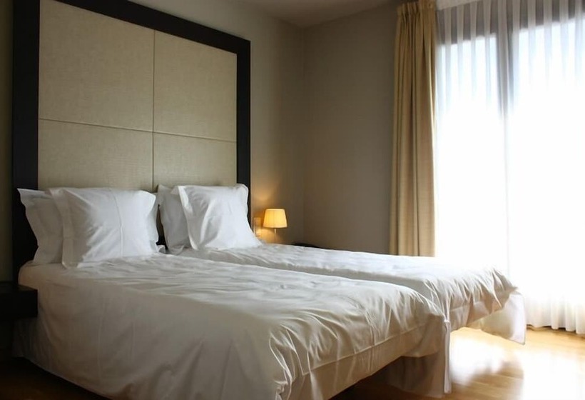 스탠다드 룸, Bernat De So