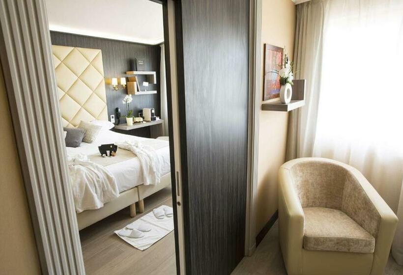 주니어 스위트, Best Western Plus Cannes Riviera