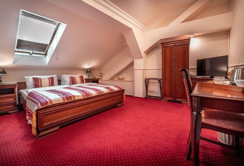 Номер Стандарт, Capital With Private Wellness