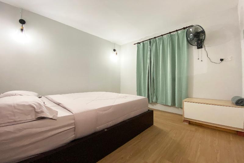 חדר סטנדרט לשלושה, Capital With Private Wellness