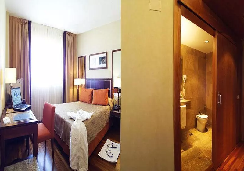 اتاق استاندارد, Eurostars Toledo