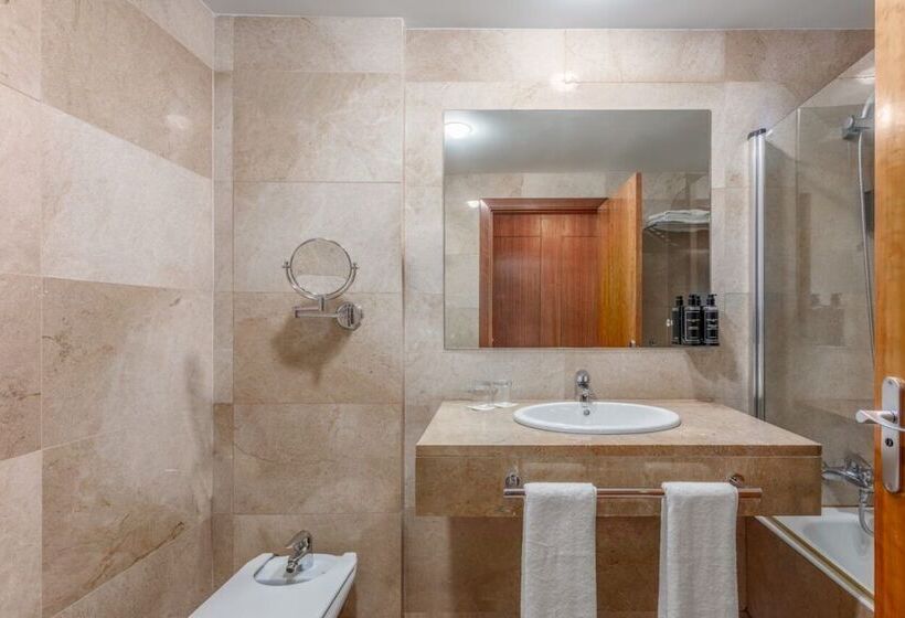 اتاق استاندارد, Eurostars Toledo