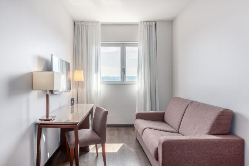 اتاق استاندارد, Eurostars Toledo