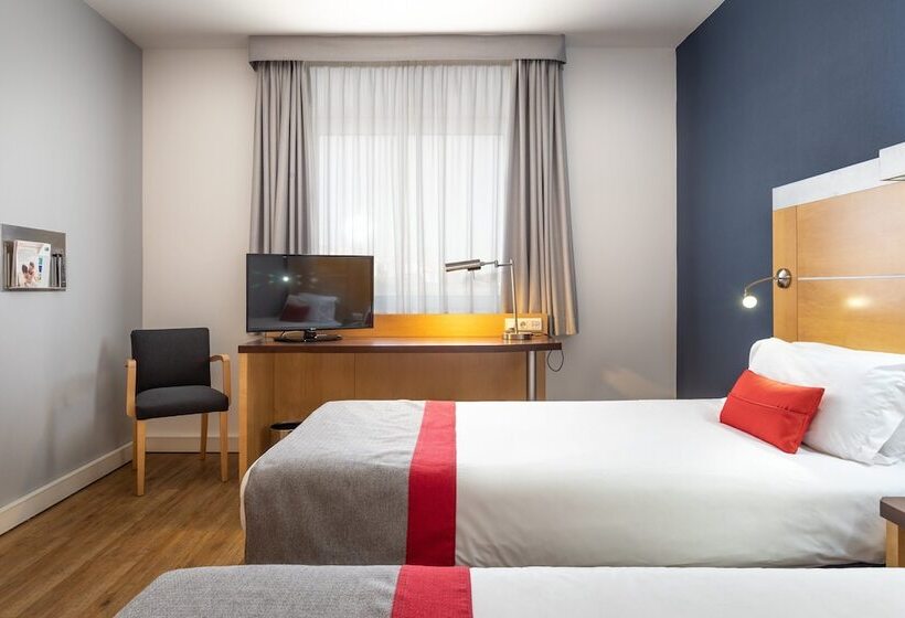 חדר סטנדרט, Holiday Inn Express Lisbon Oeiras, An Ihg
