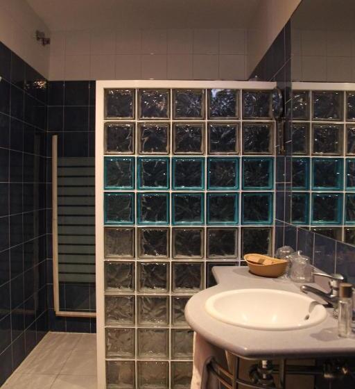 Номер Стандарт, Hostal Isis