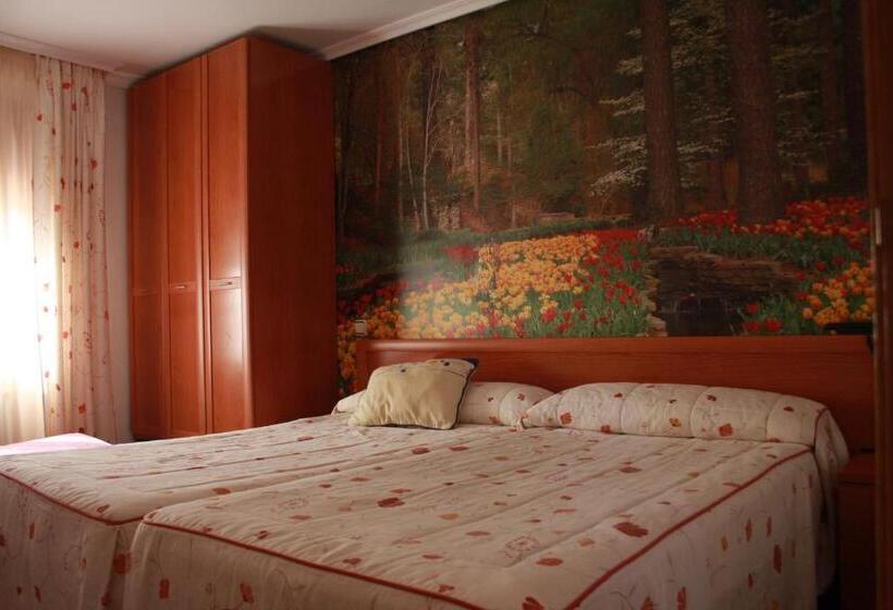 Номер Стандарт, Hostal Isis