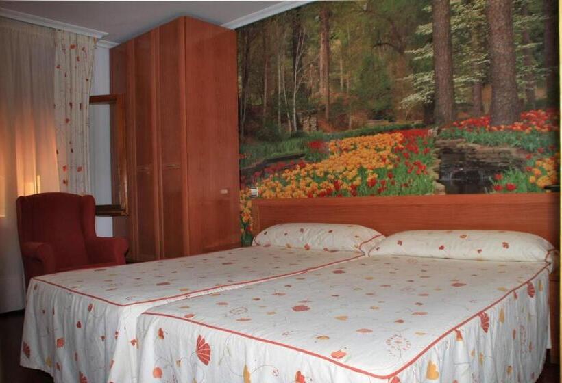 Номер Стандарт, Hostal Isis