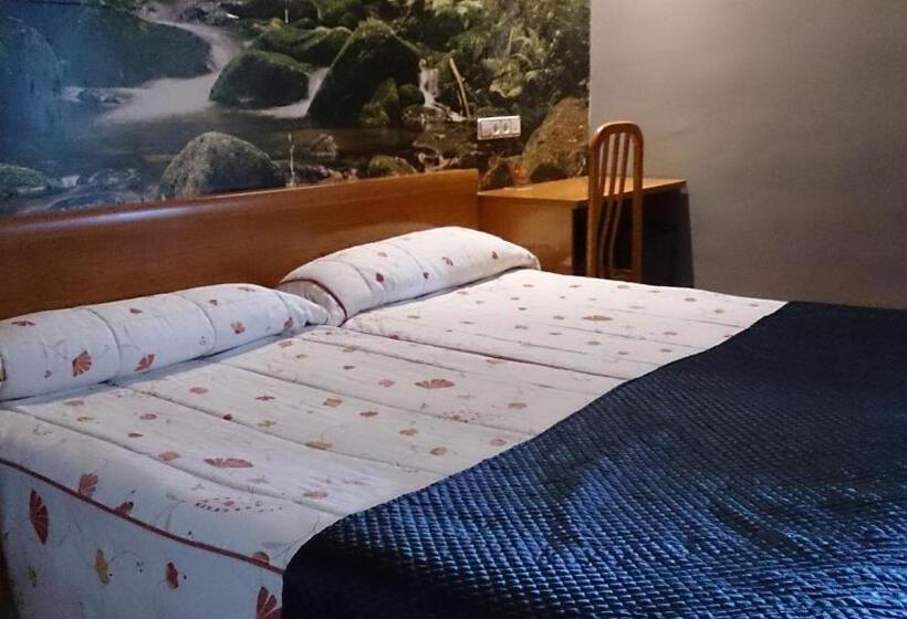 Номер Стандарт, Hostal Isis