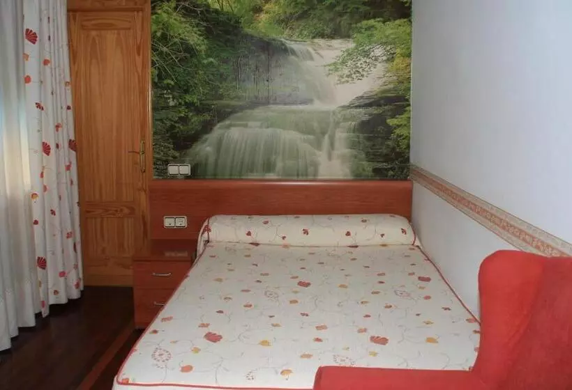 スタンダードシングルルーム, Hostal Isis