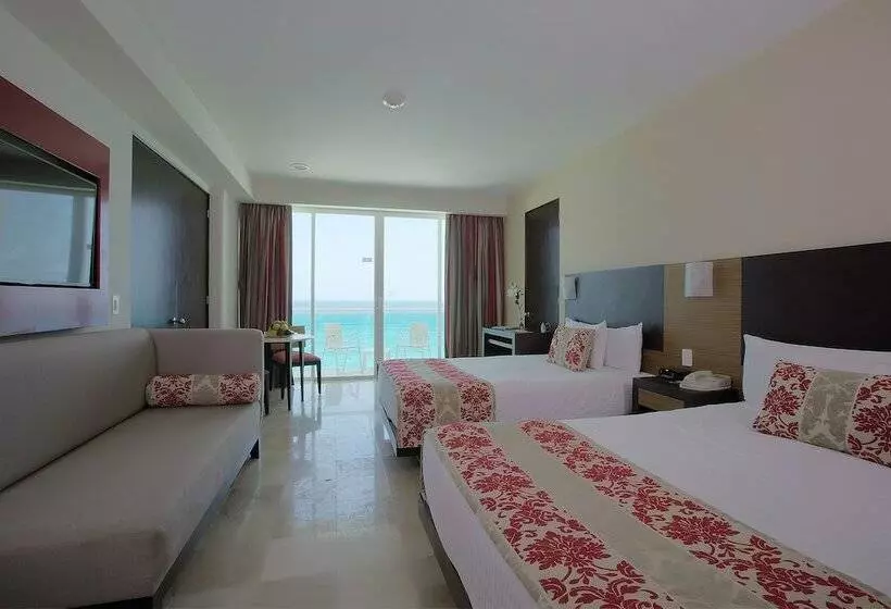 Club Room Sea View, Krystal® Cancún