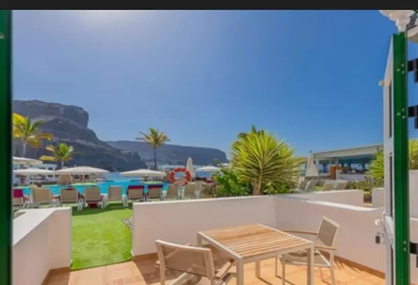 プールビュースタンダードルーム, LIVVO Puerto de Mogan