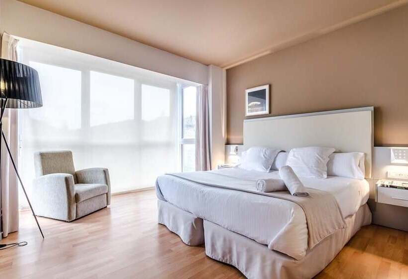 스탠다드 룸, Nagusi