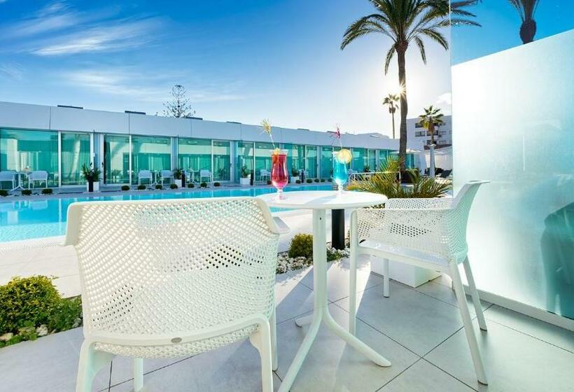 اتاق یک تخته با تراس, Nayra - Adults Only