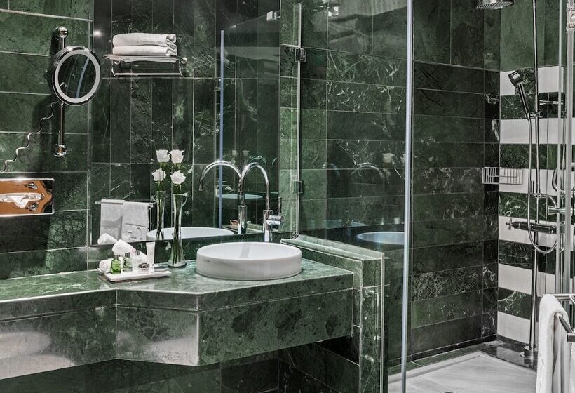 اتاق سوپریور با چشمانداز, NH Collection Madrid Paseo Del Prado