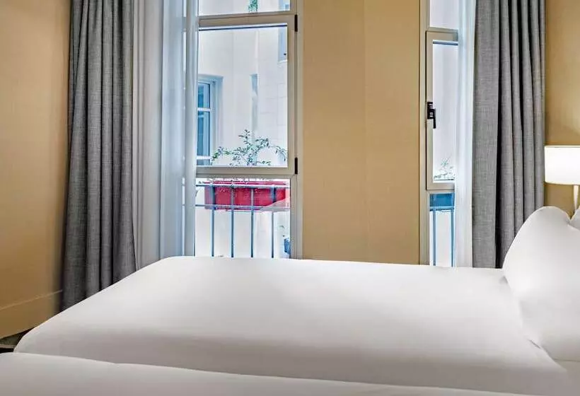 Superior Interior Room, NH Collection Madrid Paseo Del Prado