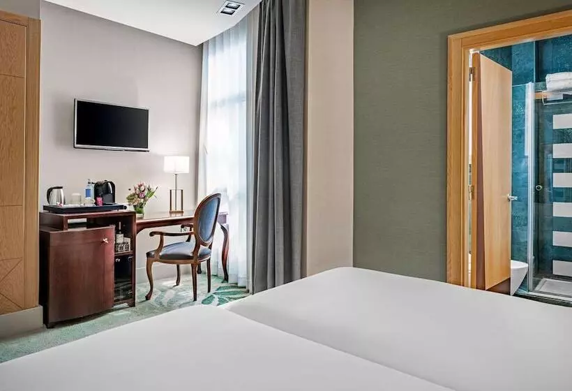 Superior Interior Room, NH Collection Madrid Paseo Del Prado
