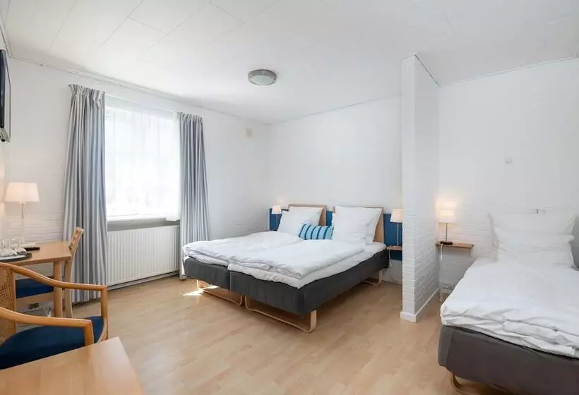 اتاق استاندارد سه نفره, Petit Skagen, Sure Collection By Best Western