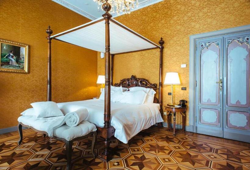 جناح إدارى, Relais & Chateaux Villa Crespi