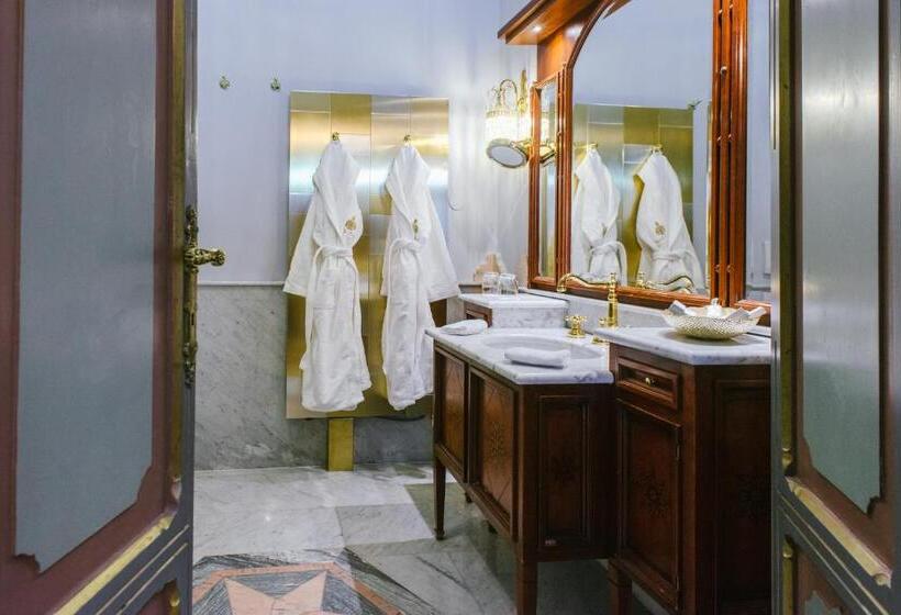 جناح بريميوم, Relais & Chateaux Villa Crespi