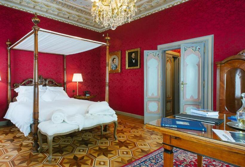 Suite with lake view, Relais & Chateaux Villa Crespi
