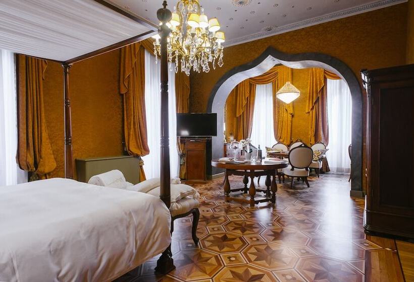 جناح بريميوم, Relais & Chateaux Villa Crespi