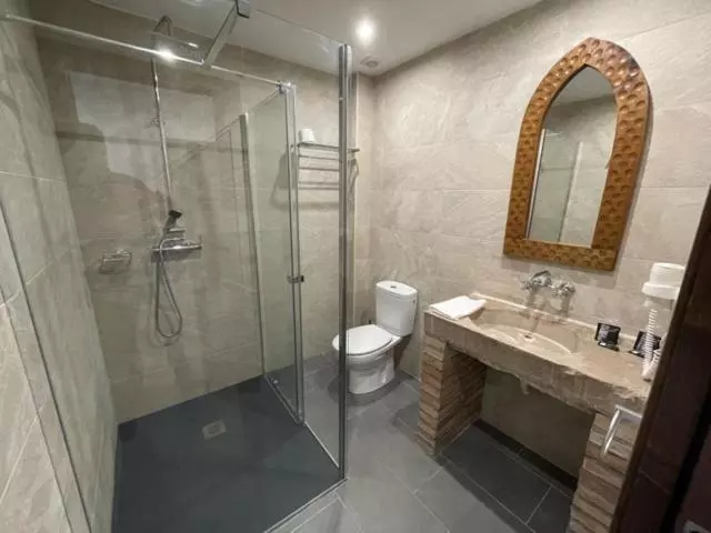 اتاق اکونومی, Mas Palou