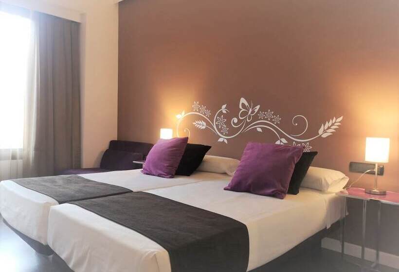 标准间, Teruel Plaza