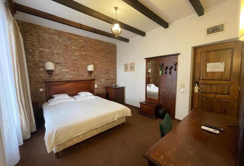 غرفة قياسية, Topaz Boutique