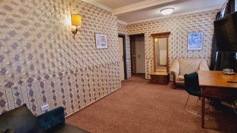 شقة ديلوكس غرفة واحدة, Topaz Boutique