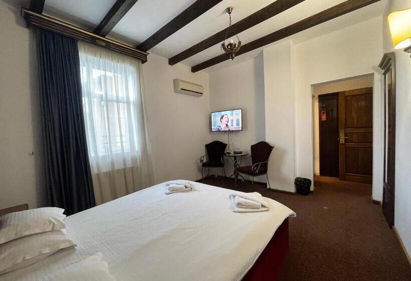 غرفة قياسية, Topaz Boutique