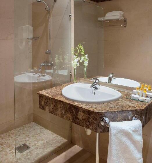 Номер Стандарт, Torre De Sila