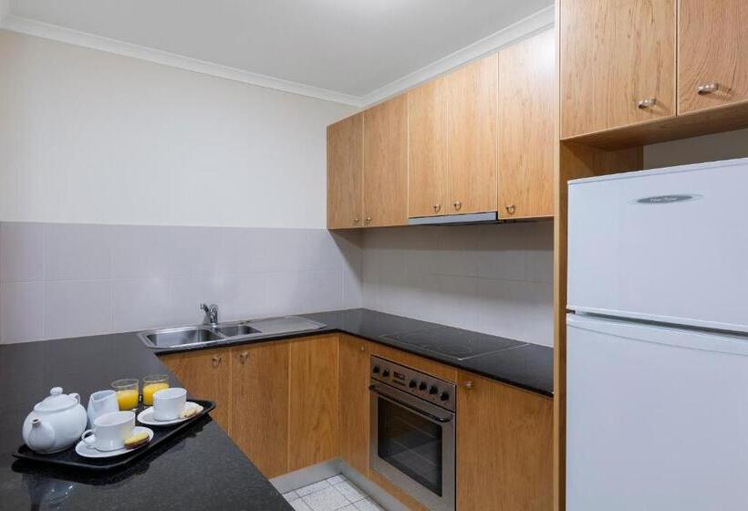 带1个卧室的公寓, Nesuto Canberra