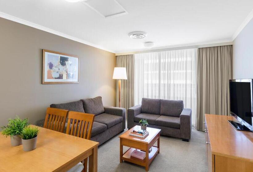 带2个卧室的公寓, Nesuto Canberra