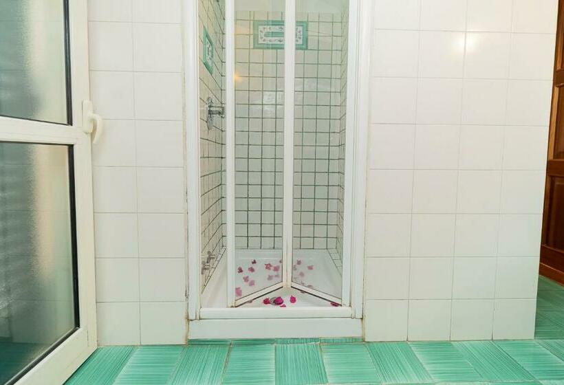 اتاق خانوادگی, Montagnella Relax