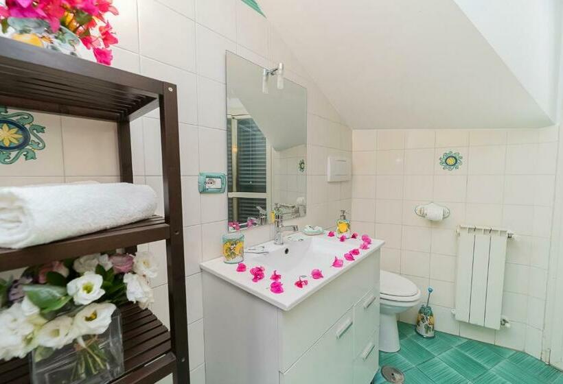 اتاق خانوادگی, Montagnella Relax