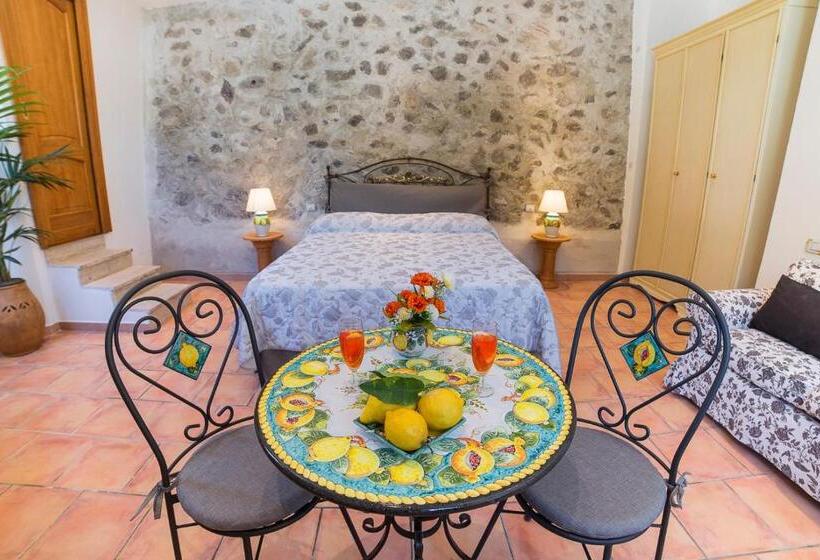 مجموعه ویستا شهر, Montagnella Relax