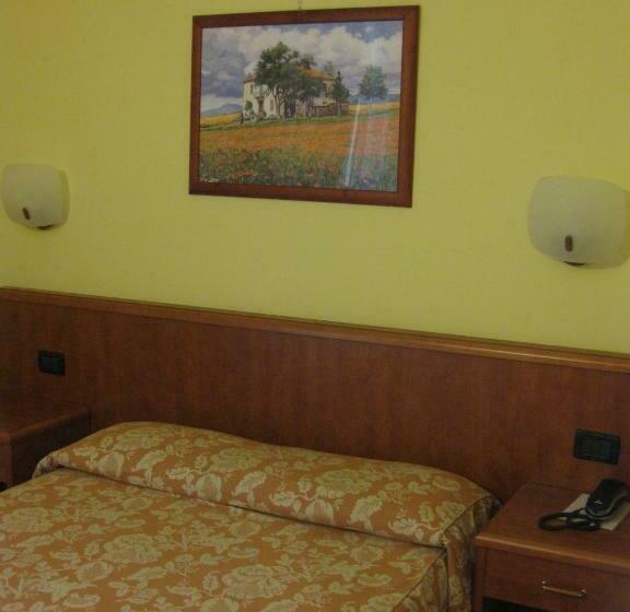 발코니 스탠다드 싱글 룸, Albergo Giardino