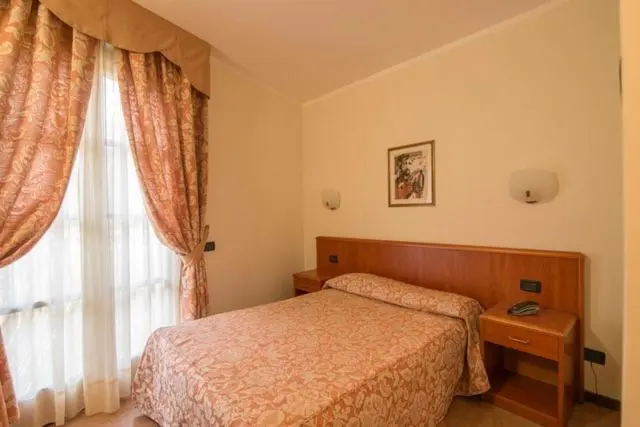 バルコニー付きシングルスタンダードルーム, Albergo Giardino