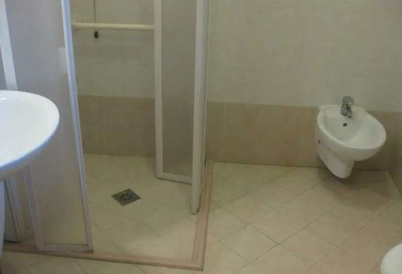 身障者適用シングルルーム, Albergo Giardino