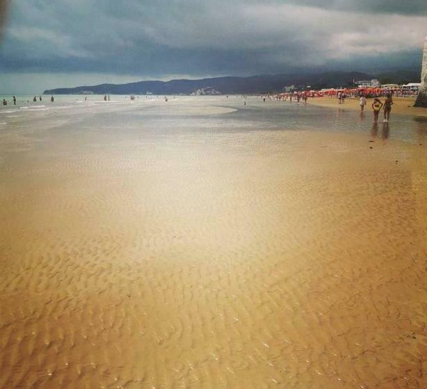 オーシャンビュースタンダードルームバルコニー付き, Albergo Labotte