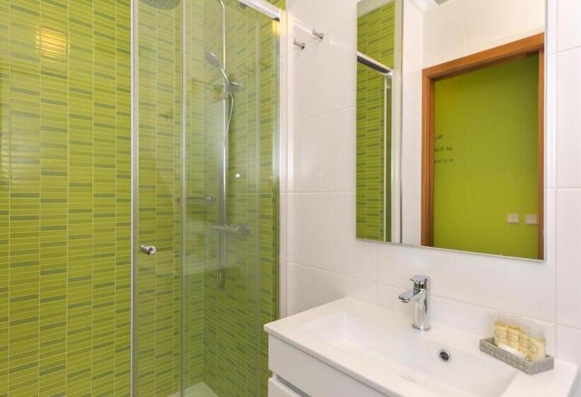 スタンダードルーム, Serravale - House & Nature