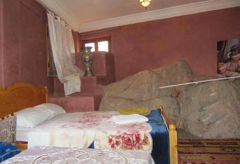 スタンダードトリプルルーム, Auberge Des Cavaliers Du Todra